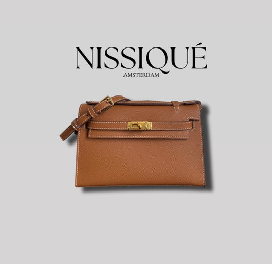 Veloura Brown